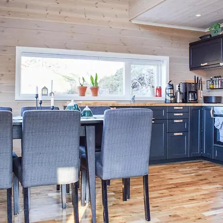 3 Bedroom Nice In Skare