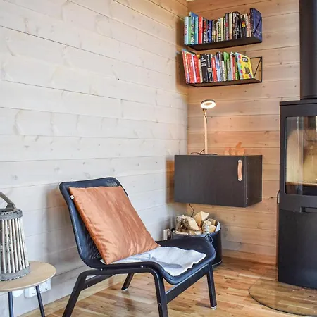 Casa vacanze 3 Bedroom Nice In Skare Lii